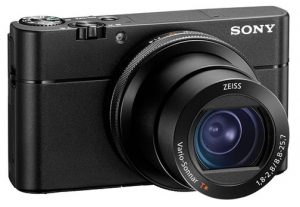 sony-dsc-rx100-v-right