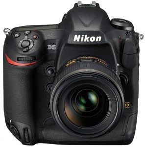 Nikon-D5-front